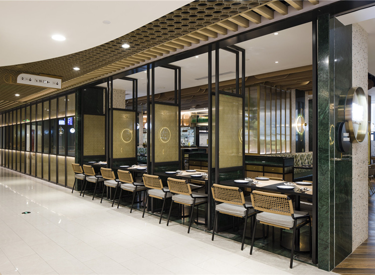 �ռ������Ϻ���һ�ٻ���